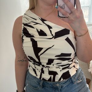 Asymmetrical Express top